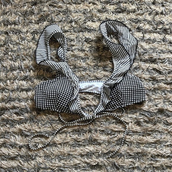 aerie Other - NWOT! Aerie Black and White Striped & Checkered Bikini Top, Size M